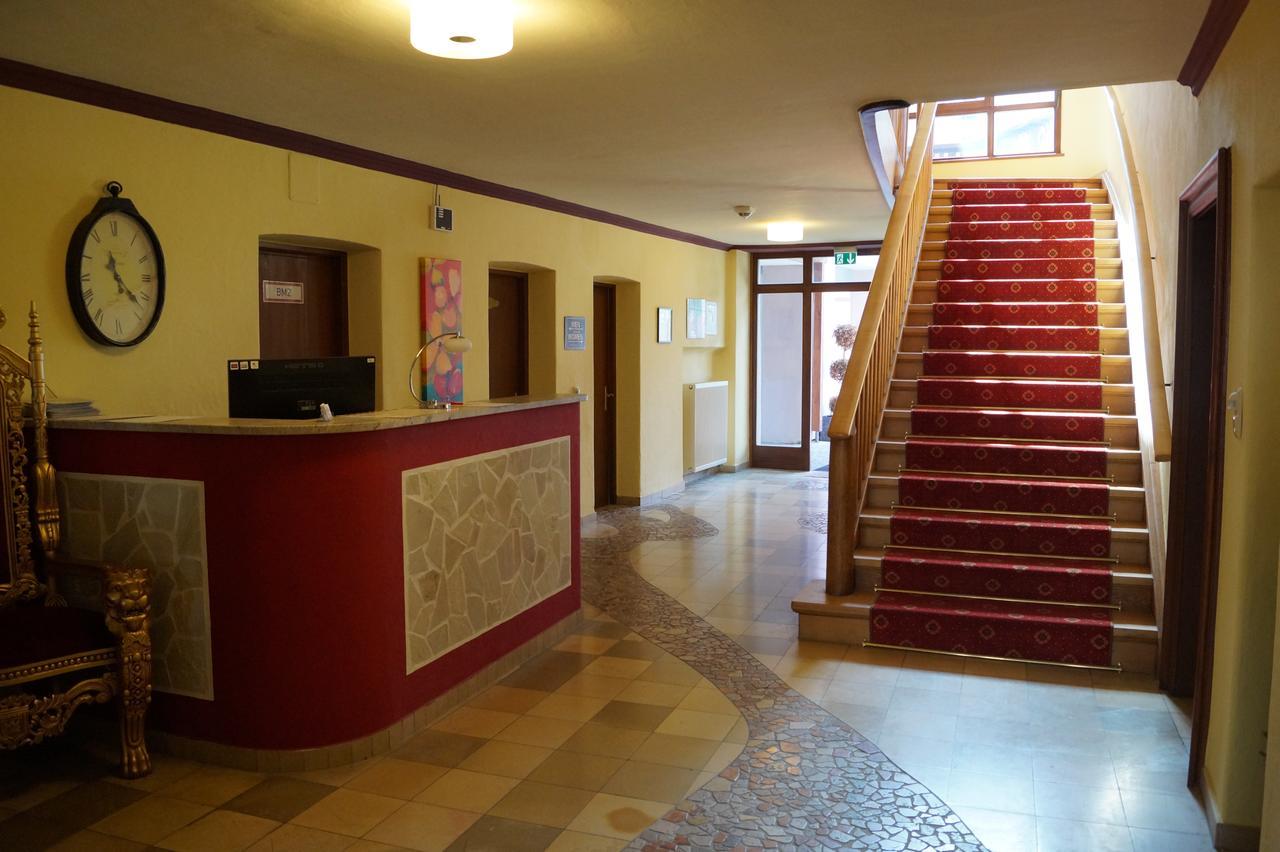 Hotel Zur Post Trostberg Zewnętrze zdjęcie