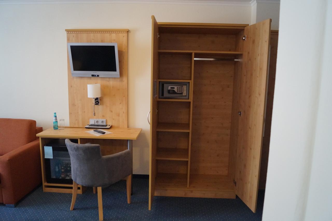 Hotel Zur Post Trostberg Zewnętrze zdjęcie